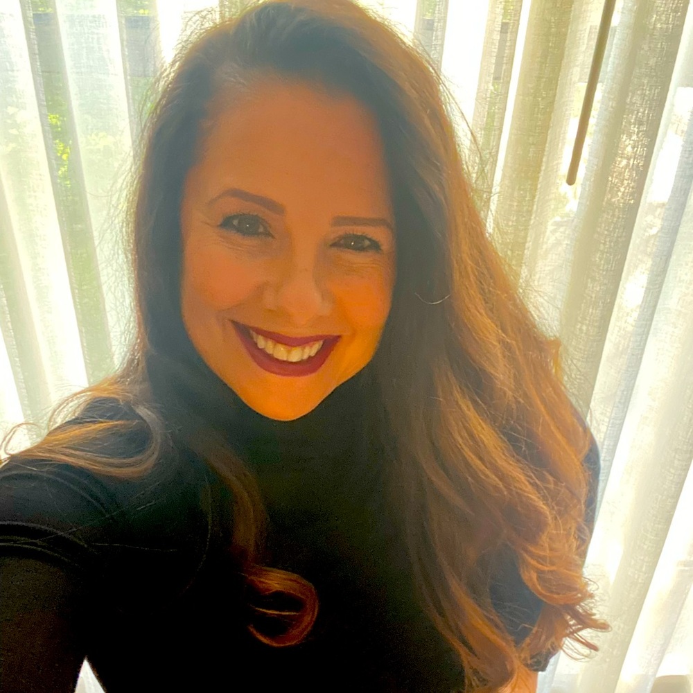 Meet your Posher, Laura